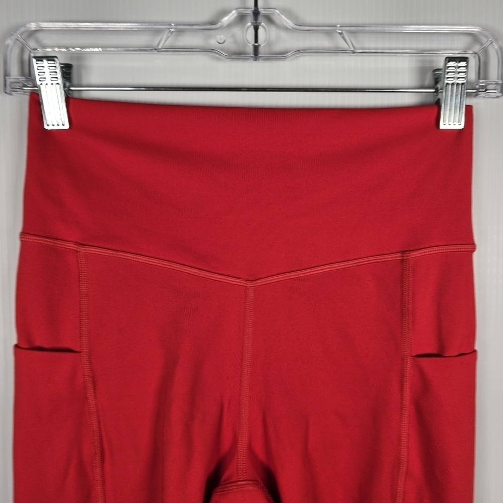 The North Face Women's Red Bike Shorts Size M Pockets - Picture 4 of 12